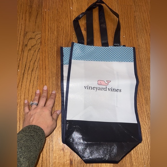 Vineyard Vines Pink Whale Reusable Small Tote Bag - Picture 2 of 2